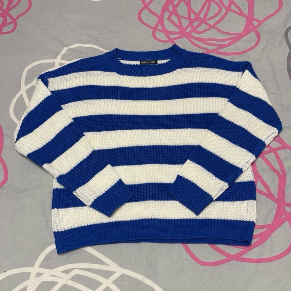 SHEIN White and Blue Striped Sweater